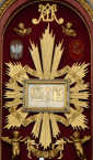 MATKA BOŻA ŁASKAWA: ołtarz główny, kościół pw. św. Andrzeja Apostoła, Tursko; źródło: picasaweb.google.com