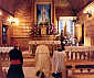 JAN PAWEŁ II przed MATKĄ BOŻĄ FATIMSKĄ: 7 czerwca 1997, sanktuarium Krzeptówki, Zakopane; źródło: www.smbf.pl