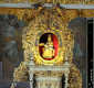 MATKA BOŻA BOLESNA: ołtarz główny, kosciół Wniebowzięcia Najświętszej Maryi Panny, Skrzatusz; źródło: picasaweb.google.com