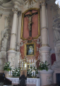 OŁTARZ MATKI BOŻEJ POCIESZENIA - kościół pw. Wniebowzięcia Najświętszej Maryi Panny, Gniezno; źródło: www.fluidi.pl