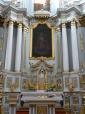 SANKTUARIUM MATKI BOŻEJ STAROSKRZYŃSKIEJ - ołtarz główny z obrazem św. Wojciecha, kościół pw. św. Wojciecha, Skrzyńsko; źródło: picasaweb.google.com