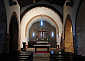 KOŚCIÓŁ CUDU: wnętrze, kościół Santa Maria la Real, O'Cebreiro; źródło: es.paperblog.com