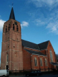KOŚCIÓŁ pw. św. AMALBERGII - MIEJSCE KRADZIEŻY - widok współczesny, Wechelderzande; źródło: www.kerkeninvlaanderen.be