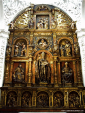 OŁTARZ w KAPLICY św. WALERIUSZA: katedra pw. Objawienia Pańskiego, Saragossa; źródło: www.catedralescatolicas.com