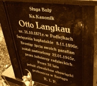 LANGKAU Otto - Tomb, parish cemetery, Bartąg, source: www.mogily.pl, own collection; CLICK TO ZOOM AND DISPLAY INFO