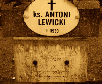 LEWICKI Anthony Severin - Grave / cenotaph, heroes cemetery, Bydgoszc, source: www.nieobecni.com.pl, own collection; CLICK TO ZOOM AND DISPLAY INFO