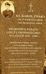 ZWAKA Charles - Commemorative plaque, Dominowo, source: glospowiatusredzkiego.pl, own collection; CLICK TO ZOOM AND DISPLAY INFO