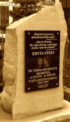 STEIN Edith (Sr Therese Benita of the Cross) - Monument, Elizabethan sisters' monastery, Duszniki Zdrój, source: www.wolnyportal.pl, own collection; CLICK TO ZOOM AND DISPLAY INFO