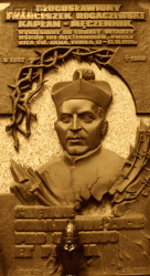 ROGACZEWSKI Francis - Commemorative plaque, Christ the King church, Gdańsk, source: commons.wikimedia.org, own collection; CLICK TO ZOOM AND DISPLAY INFO