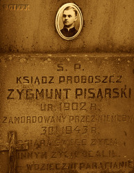 PISARSKI Sigismund - Commemorative plaque, parish church, Gdeszyn, source: www.kresy.pl, own collection; CLICK TO ZOOM AND DISPLAY INFO
