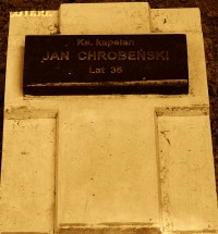 CHRABĄSZCZ John - Tomb, Polish military hospital, Jakkabag, Uzbekistan, source: commons.wikimedia.org, own collection; CLICK TO ZOOM AND DISPLAY INFO