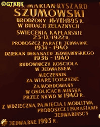 SZUMOWSKI Marian Richard - Commemorative plaque, St James the Apostle parish church, Jedwabne, source: www.youtube.com, own collection; CLICK TO ZOOM AND DISPLAY INFO