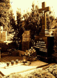 MACHA John Francis - Cenotaph, Chorzów, cemetery, source: jankowice.rybnik.pl, own collection; CLICK TO ZOOM AND DISPLAY INFO