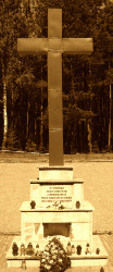 MIKUCZEWSKI Louis - German murder victims monument, Mniszek; source: thanks to Ms Magdalene Mikuczewska kindness, own collection; CLICK TO ZOOM AND DISPLAY INFO