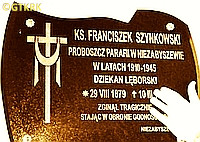 SZYNKOWSKI Francis - Commemorative plaque, parish church, Niezabyszewo, source: slupsk.naszemiasto.pl, own collection; CLICK TO ZOOM AND DISPLAY INFO