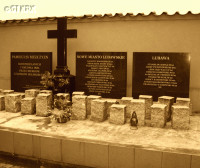 PĘDZICH Boleslav - Monument, execution site, 7 December str., Nowe Miasto Lubawskie, source: miejscapamiecinml.blogspot.com, own collection; CLICK TO ZOOM AND DISPLAY INFO