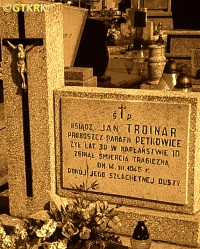 TROJNAR John - Tomb, parish cemetery, Ostrowiec Świętokrzyski, source: kielce.wyborcza.pl, own collection; CLICK TO ZOOM AND DISPLAY INFO