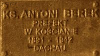 BEREK Antoni - Pamiątkowa tabliczka, pomnik Państwa Podziemnego, Poznań, źródło: zasoby własne; KLIKNIJ by POWIĘKSZYĆ i WYŚWIETLIĆ INFO
