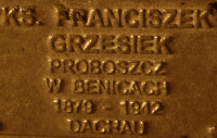 GRZESIEK Franciszek - Pamiątkowa tabliczka, pomnik Państwa Podziemnego, Poznań, źródło: zasoby własne; KLIKNIJ by POWIĘKSZYĆ i WYŚWIETLIĆ INFO