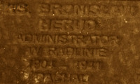 HERUD Bronislav - Commemorative plaque, Underground Resistance State monument, Poznań, source: own collection; CLICK TO ZOOM AND DISPLAY INFO