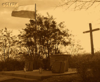 KAJA Leon - Pomnik zamordowanych mieszkańców, Sadki, źródło: www.kohr.kujawsko-pomorskie.pl, zasoby własne; KLIKNIJ by POWIĘKSZYĆ i WYŚWIETLIĆ INFO