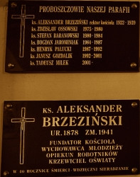 BRZEZIŃSKI Alexander - Commemorative plaques, Blessed Virgin Mary – Queen of Poland church, Sieradz, source: sieradz-praga.pl, own collection; CLICK TO ZOOM AND DISPLAY INFO