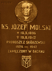 MOLSKI Joseph - Commemorative plaque, parish church, Skórzewo, source: www.dopiewo.pl, own collection; CLICK TO ZOOM AND DISPLAY INFO