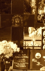 JĘDRYCHOWSKI John - Cenotaph, parish cementary, Słomniki?, source: www.parafia.slomniki.pl, own collection; CLICK TO ZOOM AND DISPLAY INFO