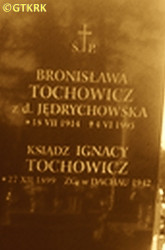 TOCHOWICZ Ignacy Marian - Tablica nagrobna (cenotaf?), cmentarz parafialny, Słomniki, źródło: mogily.pl, zasoby własne; KLIKNIJ by POWIĘKSZYĆ i WYŚWIETLIĆ INFO