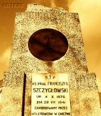 SZCZYGŁOWSKI Francis - Monument, Lyceum, Słupca, source: www.polskaniezwykla.pl, own collection; CLICK TO ZOOM AND DISPLAY INFO