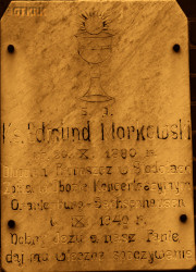 MORKOWSKI Edmund - Commemorative plaque, St Adalbert church, Stodoły, source: www.panoramio.com, own collection; CLICK TO ZOOM AND DISPLAY INFO