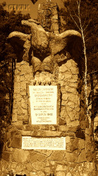 SZUMNARSKI Steven - Monument to the executed on 9.vii.1942, Tuchorza, source: www.siedlec.pl, own collection; CLICK TO ZOOM AND DISPLAY INFO