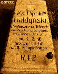 GAŁDYŃSKI Hipolit - Tablica nagrobna, cmentarz parafii pw. Narodzenia Najświętszej Maryi Panny, Tulce, źródło: parafiatulce.pl, zasoby własne; KLIKNIJ by POWIĘKSZYĆ i WYŚWIETLIĆ INFO