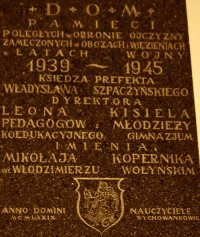 SZPACZYŃSKI Vladislav - Commemorative plaque, St Anne academic church, Warsaw, source: own collection; CLICK TO ZOOM AND DISPLAY INFO