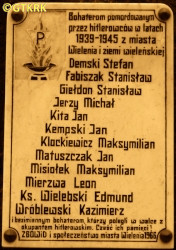 WIELEBSKI Edmund - Commemorative plaque, II World War victims’ monument, Wieleń, source: www.polskaniezwykla.pl, own collection; CLICK TO ZOOM AND DISPLAY INFO