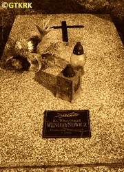 WENHRYNOWICZ Włodzimierz - Nagrobek, cmentarz przy kościele pw. św. Michała Archanioła Wierchomla Wielka, źródło: www.apokryfruski.org, zasoby własne; KLIKNIJ by POWIĘKSZYĆ i WYŚWIETLIĆ INFO