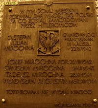 MIROCHNA Steven Marian (Fr Julian) - Commemorative plaque, Loretańska Str., Wojnicz (Tarnów county), source: www.miejscapamiecinarodowej.pl, own collection; CLICK TO ZOOM AND DISPLAY INFO