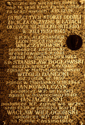 WALCZYKOWSKI Alexander Leo Mieczyslav - Commemorative plaque, parish church, Zadzim, source: 1.bp.blogspot.com, own collection; CLICK TO ZOOM AND DISPLAY INFO