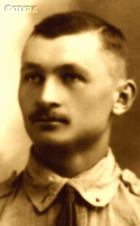 TRZASK Steven - As a command leader of Tadeusz Kościuszko scout unit at Economic School in Pabianice, 1913-1915; source: thanks to Mr Zbigniew Trzask, „Pabianice Life”, 2012, own collection; CLICK TO ZOOM AND DISPLAY INFO