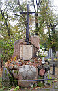 NAGROBEK ks. KAZIMIERZA BUDZISZEWSKIEGO zm. 1893: 2009, cmentarz parafialny, Słomczyn; źródło: zbiory własne