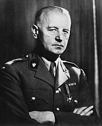 gen. WŁADYSŁAW SIKORSKI: ok. 1942; źródło: commons.wikimedia.org