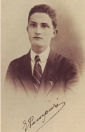 św. RYSZARD PAMPURI: ok. 1915, jako student; źródło compagniadeiglobulirossi.org