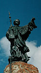 św. BERNARD z MENTHON: Mała Przełęcz św. Bernarda; źródło: commons.wikimedia.org