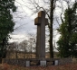 14 MĘCZENNIKÓW LAVAL - pamiątkowy krzyż, miejsce oryginalnego pochówku, Laval; źródło: www.laval53000.fr