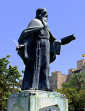 bł. RAJMUND LLULL: pomnik, przed katedrą, Palma; źródło: www.flickr.com