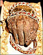 RELIWKIA DŁONI św. STEFANA WĘGIERSKIEGO: relikwiarz w bazylice św. Stefana, Budapeszt; źródło: en.wikipedia.org