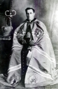 bł. GRZEGORZ ŁAKOTA - w stroju koronacyjnym, 1926?; źródło: www.ichistory.org